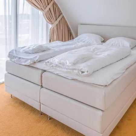 Daire Three-bedroom In Egmond aan Zee