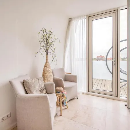 Three-bedroom In Egmond aan Zee
